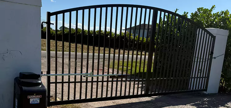 Driveway Fence Repair Pawtucket